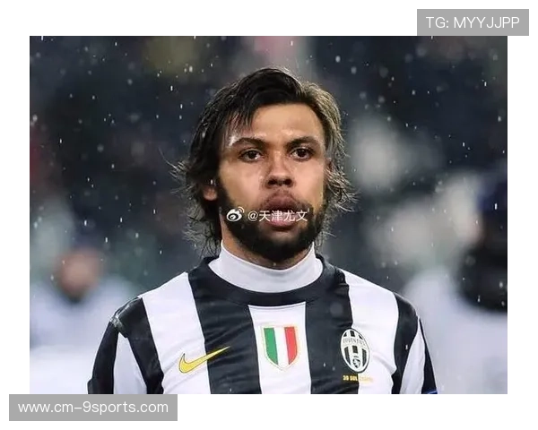 尤文快速推进制造机会，麦肯尼抽射落入门将怀中