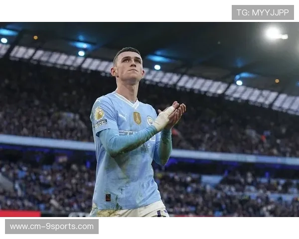 曼城前场压制极强，福登中路控球掌握节奏链条